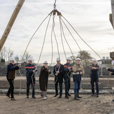 Eerste paal brandweerkazerne Zierikzee